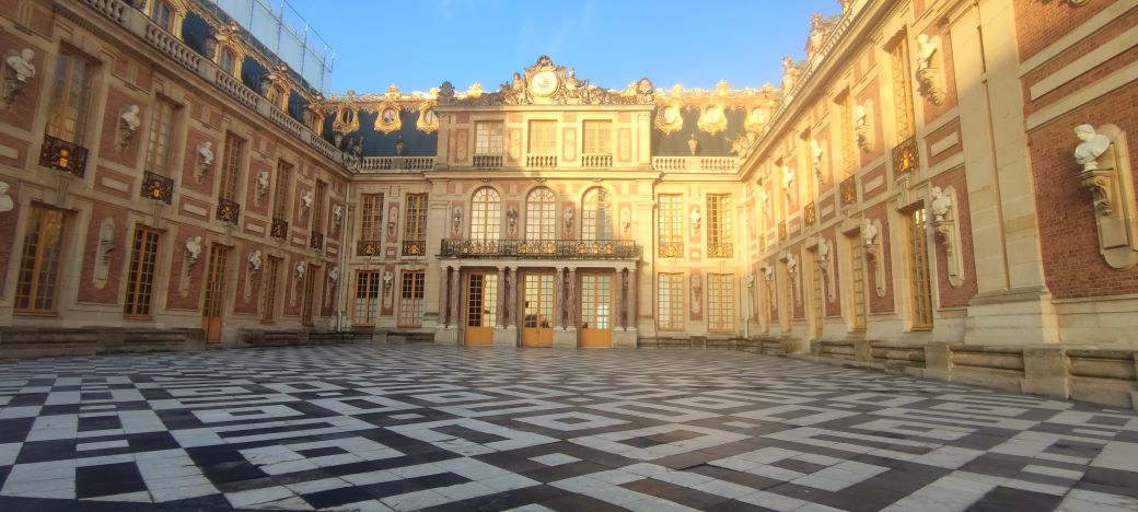 Versailles