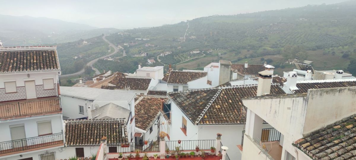CASARABONELA: A WHITE TREASURE IN THE SIERRA DE LAS&nbsp;NIEVES